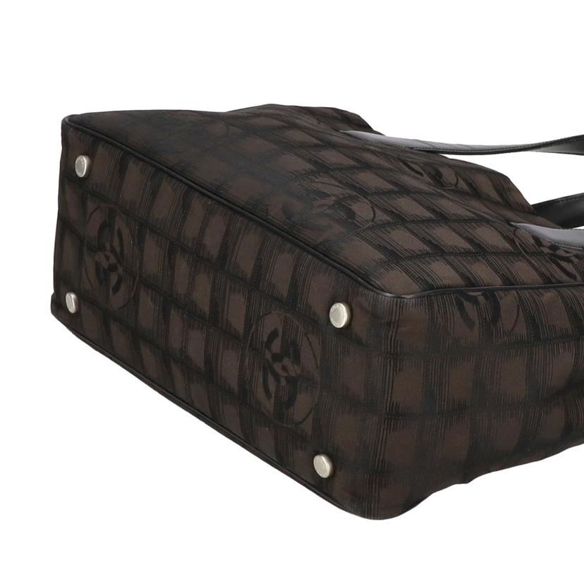 CHANEL　/ニュートラベルライントートPM　/A20457//921****/SAランク/24