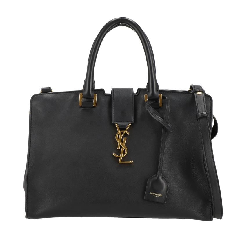 SAINT LAURENT (サンローラン)
