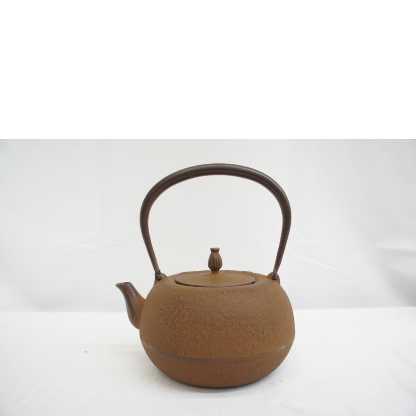 及富 OITOMI/南部宝生堂　南部鉄瓶　姥口松竹梅　鉄蓋　1．8L　錆色/700116//SAランク/05