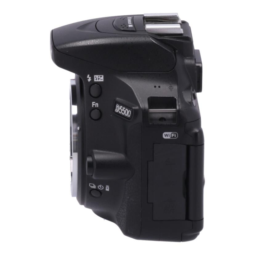 Nikon ニコン　/デジタル一眼　レンズキット/D5500 ﾚﾝｽﾞｷｯﾄ//2203195/Bランク/64