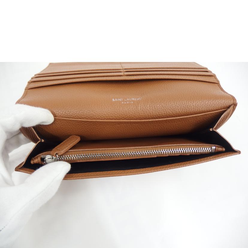 Yves saint Laurent イヴサンローラン　YSLロゴ型押し　三角プレート　二つ折り財布　レザー　ブラウン　ゴールド金具