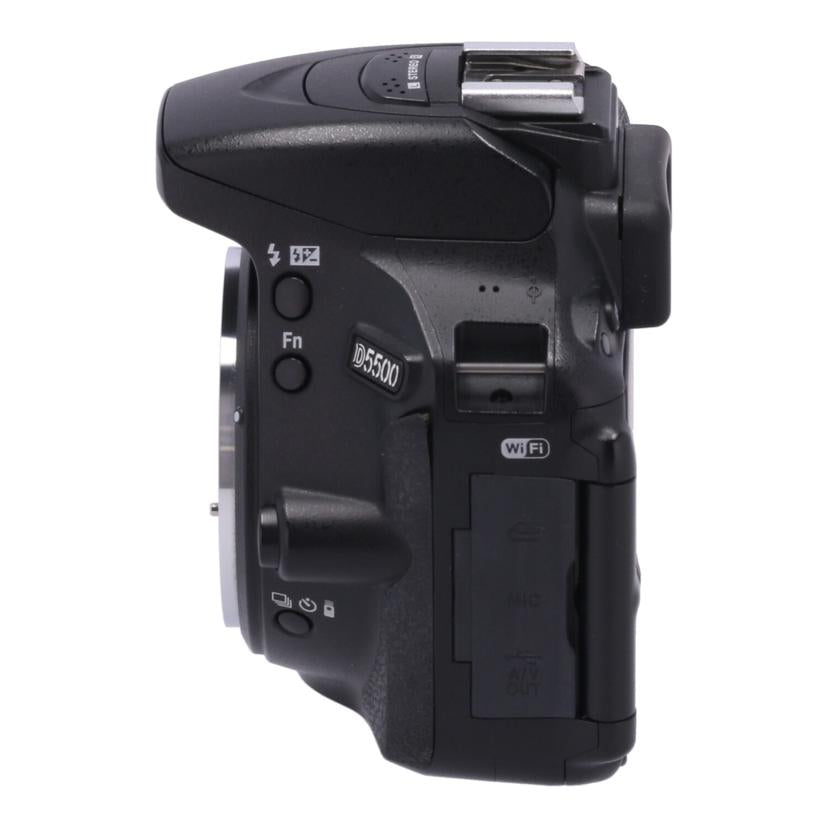 Nikon ニコン　/デジタル一眼　ダブルズームセット/D5500 ﾀﾞﾌﾞﾙｽﾞｰﾑｾｯﾄ//2145632/BCランク/69