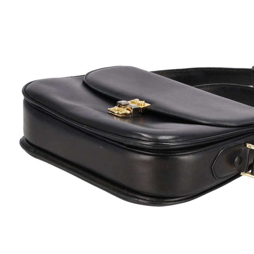 CELINE　 セリーヌ/ヴィンテージ／馬車金具フラップレザーショルダー//ABランク/24