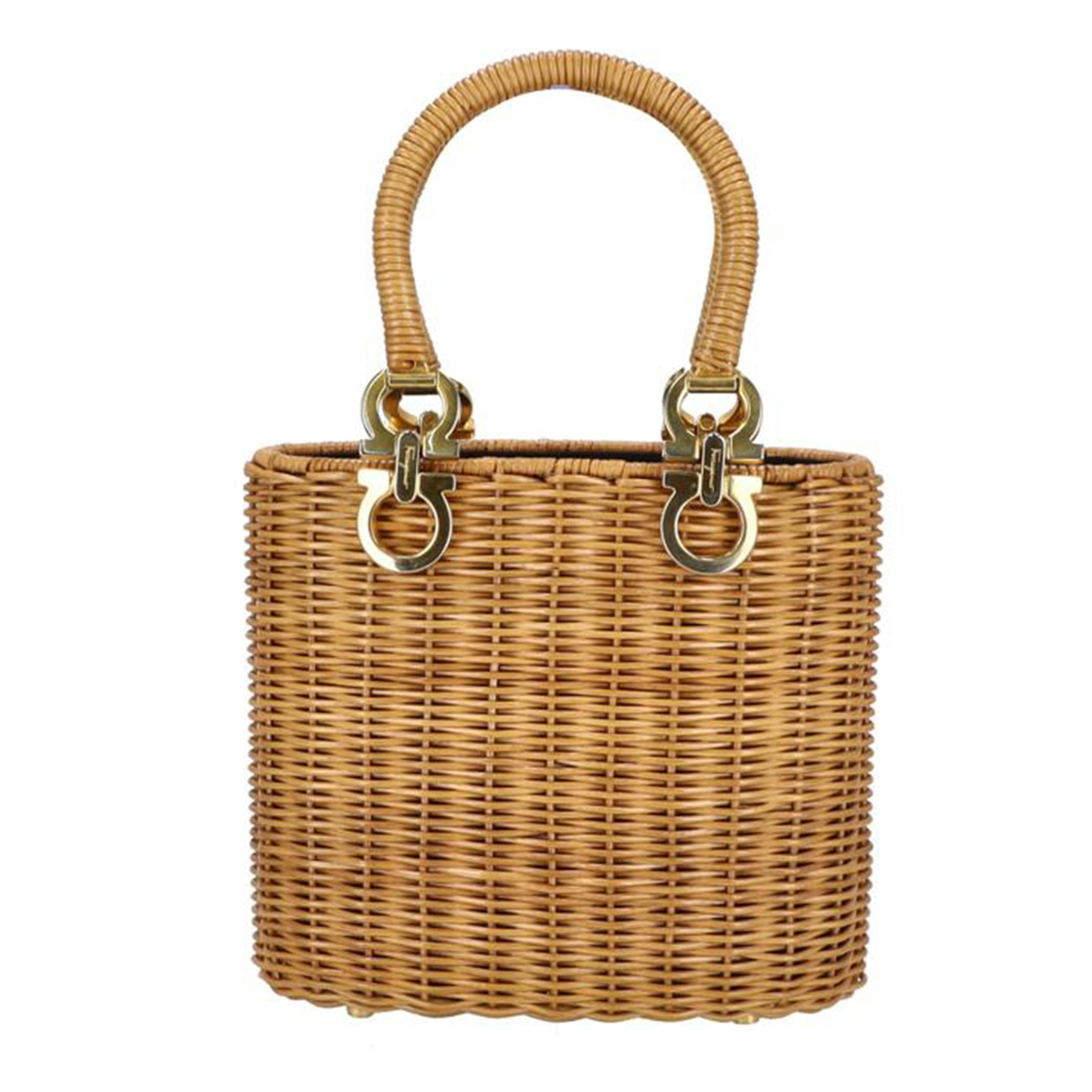 Ferragamo（フェラガモ）商品一覧｜ワンダーレックス公式通販サイト