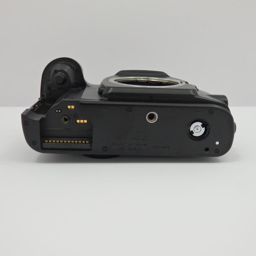 CANON キャノン/フィルムカメラ/EOS3 BP-E2//2303307/Bランク/77