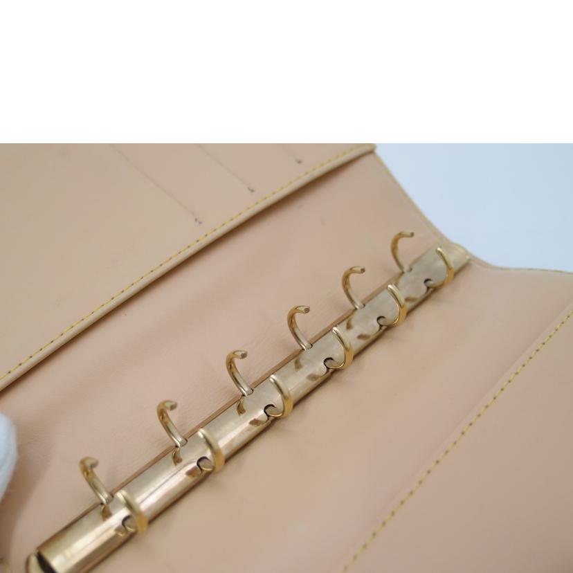 LOUIS　VUITTON ルイヴィトン　ビトン　手帳カバー　白　レディース　モノグラム　/アジェンダPM／マルチカラー／ブロン/R20896//CA0***/Bランク/69