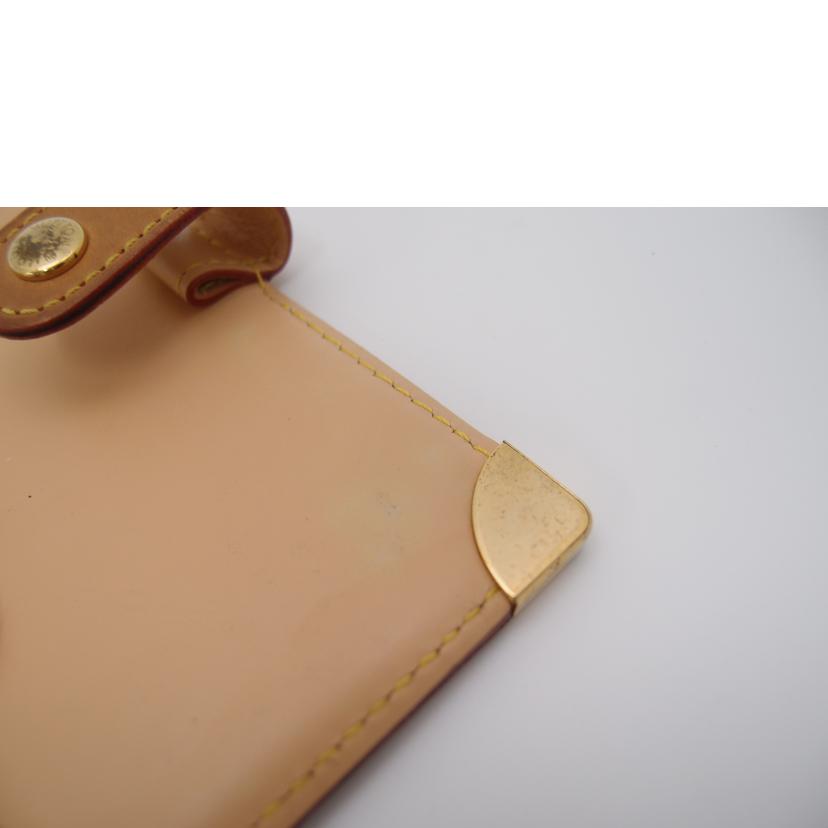 LOUIS　VUITTON ルイヴィトン　ビトン　手帳カバー　白　レディース　モノグラム　/アジェンダPM／マルチカラー／ブロン/R20896//CA0***/Bランク/69