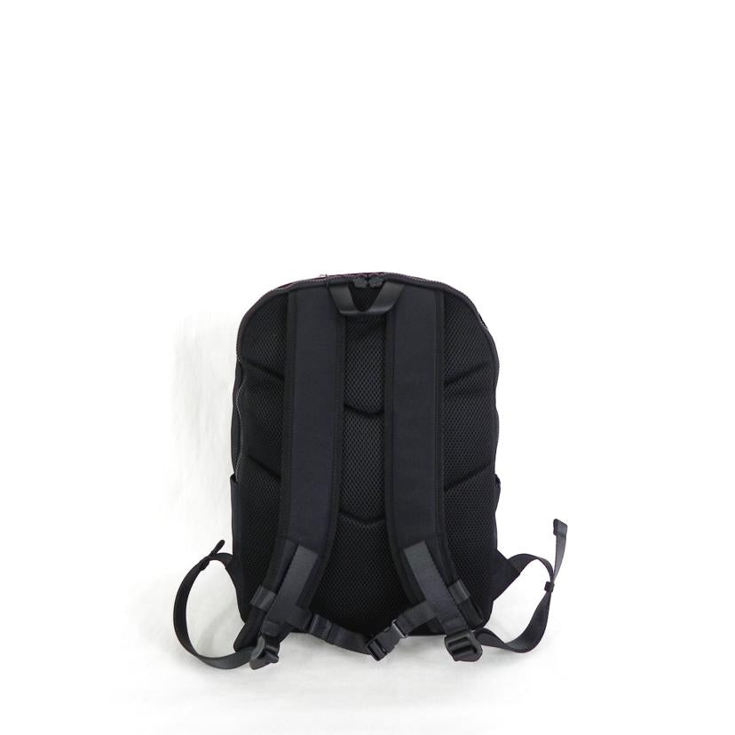 MARRY　QUANT マリークヮント/MARRY　QUANT／ライトラインデイジー　バックパック／ブラック/221-811544-010-0//Sランク/81