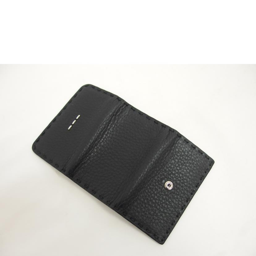 FENDI フェンディ/セレリア／6連レザーキーケース／ブラック/7AP011//228*****/ABランク/04