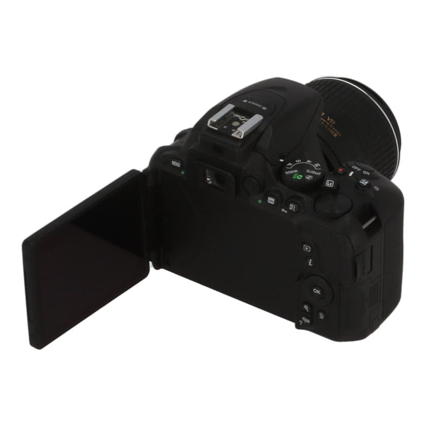 Nikon ニコン /デジタル一眼 ダブルズームキット/D5500 ﾀﾞﾌﾞﾙｽﾞｰﾑｷｯﾄ//2111694/Bランク/25