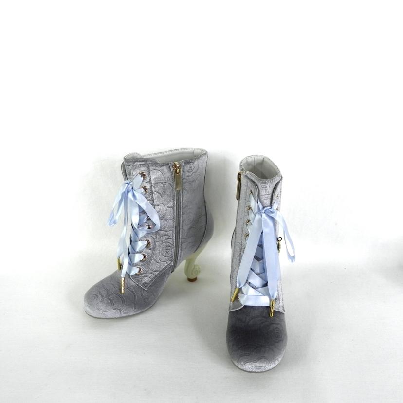 MAYLA マイラ/MAYLA／プリンセスコレクション　シナモロール　サンリオコラボ　ショートブーツ/E10-PRN-SRO-8BRC//Sランク/81