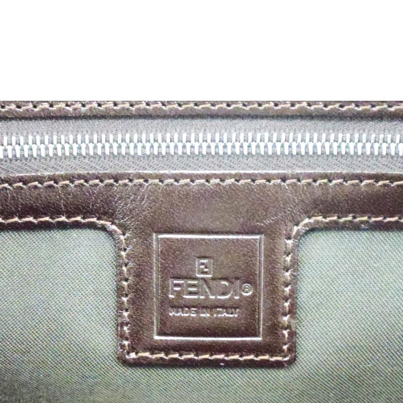 FENDI フェンディ/FENDI/ズッカ柄ハンド/26329-0//Aランク/75