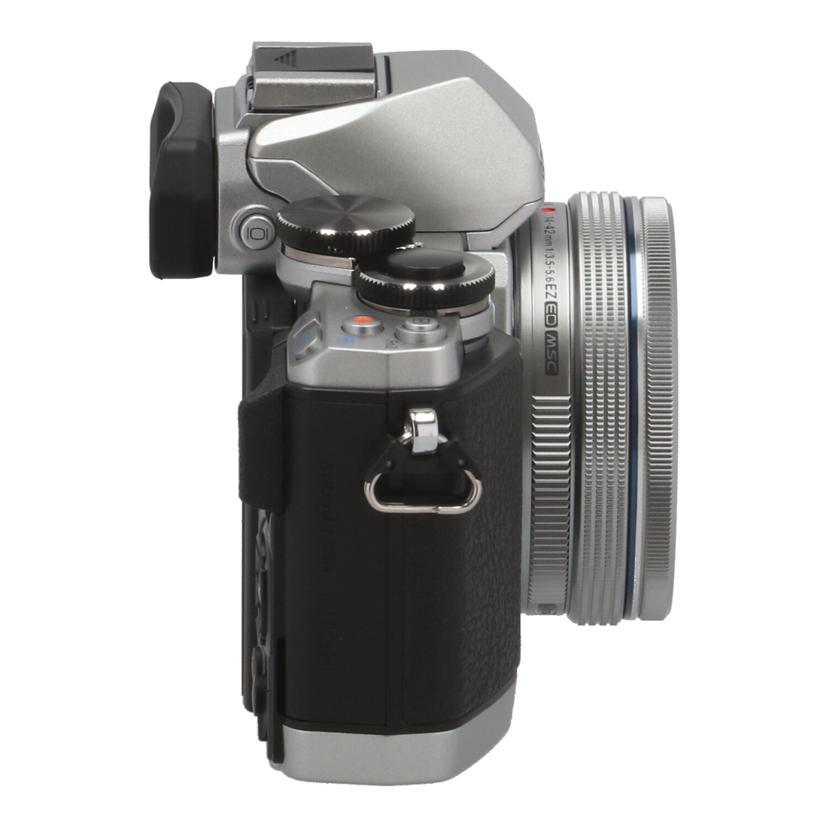 OLYMPUS オリンパス　/ミラーレス一眼　ダブルズームキット/E-M10 ﾀﾞﾌﾞﾙｽﾞｰﾑｷｯﾄ//V5PF94988/Bランク/67