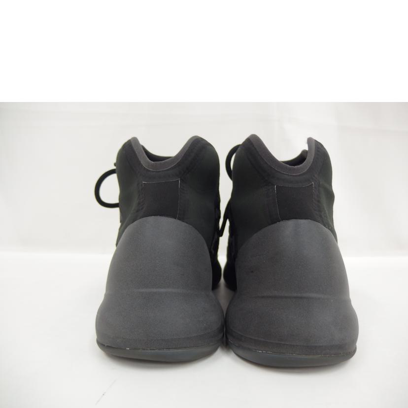 adidas アディダス/YEEZY　Quantum　Onyx／ブラック/GX1317//ABランク/82