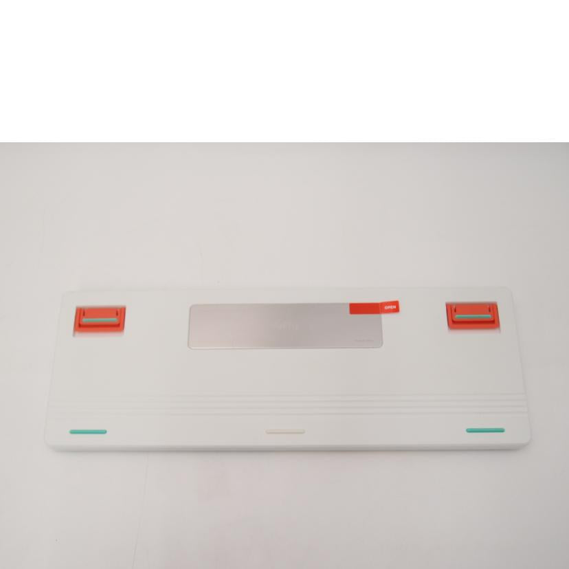 Nuphy ニューフィ/ワイヤレスメカニカルキーボード/Air60 V2 ホワイト//-/Aランク/69