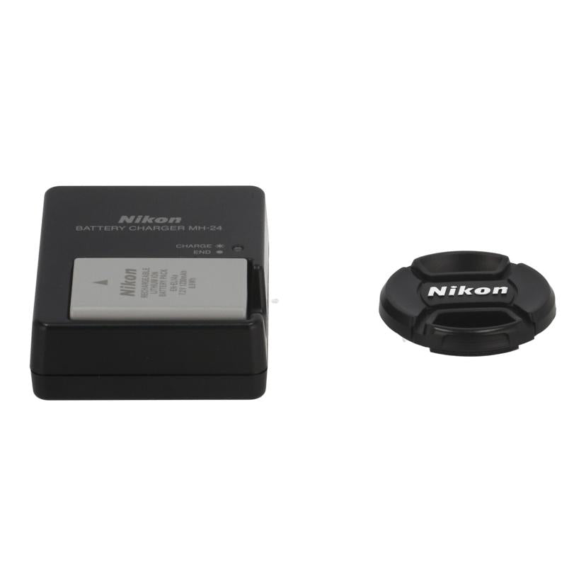 Nikon ニコン　/デジタル一眼　レンズキット/D3200 ﾚﾝｽﾞｷｯﾄ//2236419/Bランク/85