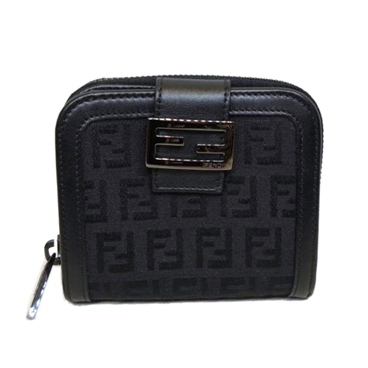 FENDI /ズッキーノナイロンコンパクトウォレットブラック//SAランク/92