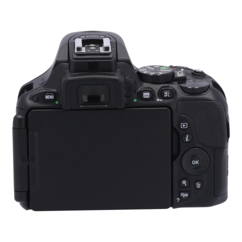 Nikon ニコン　/デジタル一眼　ダブルズームキット/D5500 ﾀﾞﾌﾞﾙｽﾞｰﾑｷｯﾄ//20931535/Bランク/82