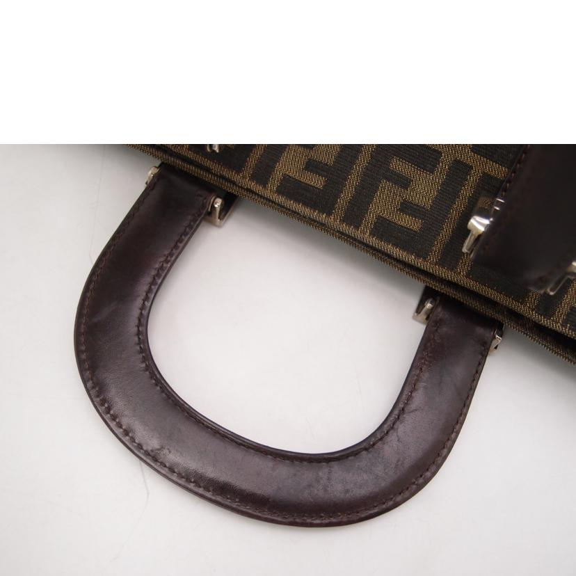 FENDI フェンディ/ズッカ柄トート／ブラウン/不鮮明//ABランク/69