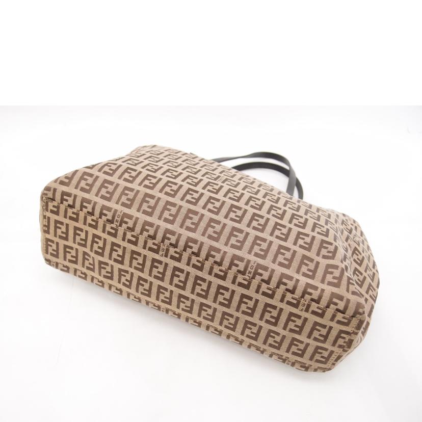 FENDI フェンディ/ズッキー柄トート／ブラウン/8BH018//Aランク/69