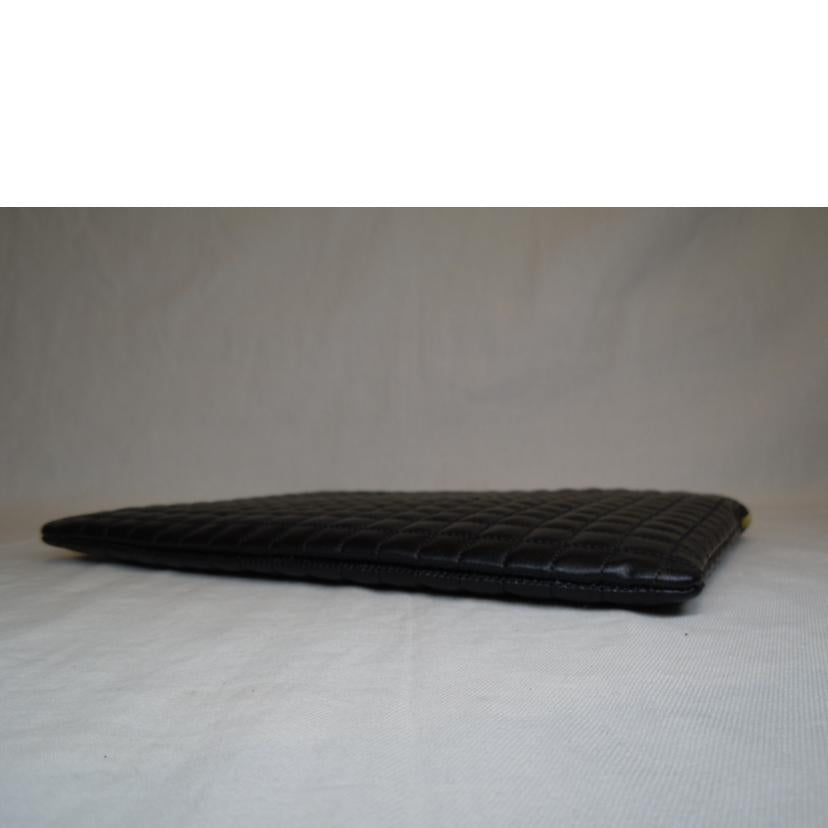 CELINE /キルティングラムレザージップクラッチバッグCチャーム/10B813BFL//S-1******/SAランク/92