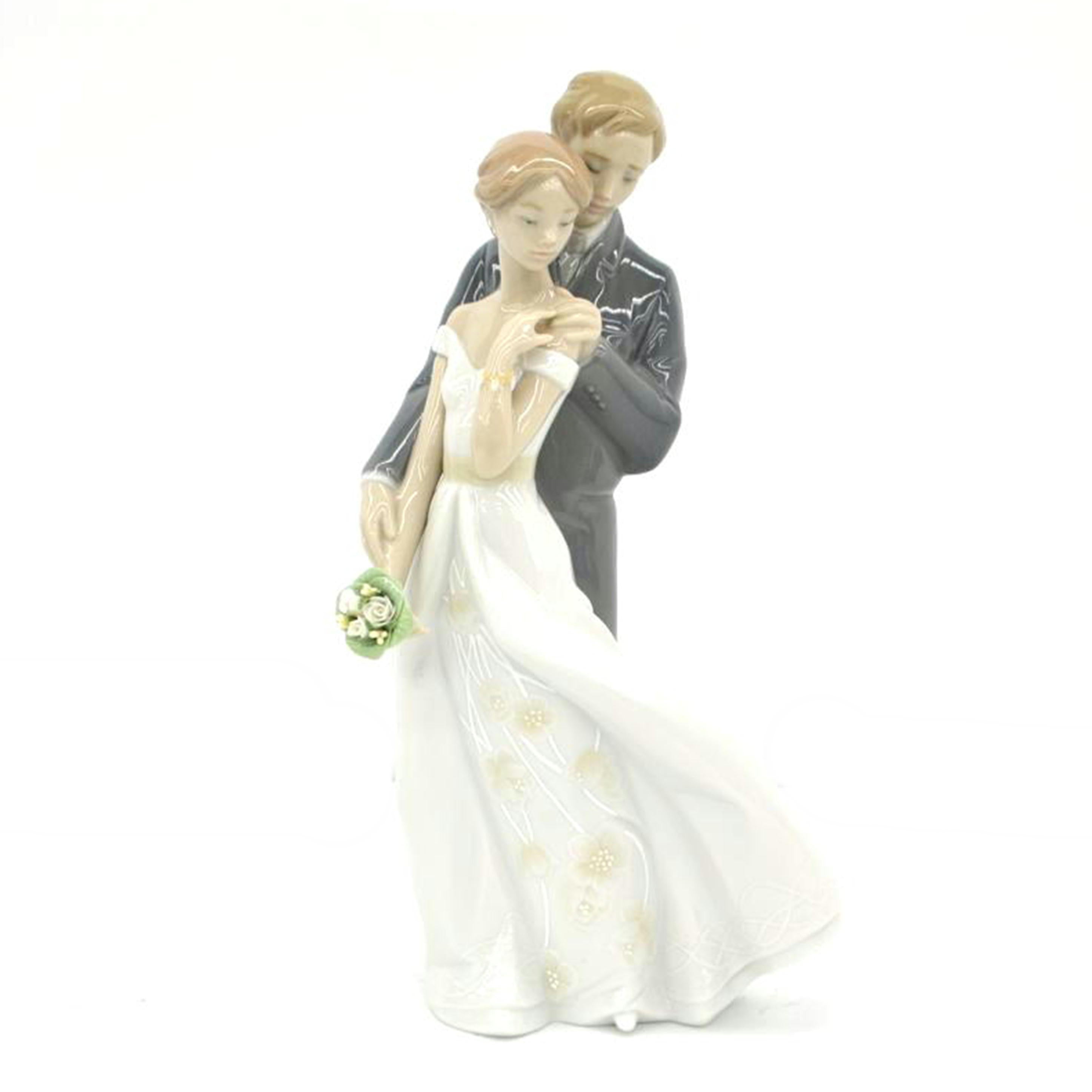 LLADRO リヤドロ/フィギュリン 幸せのはじまり//Aランク/75