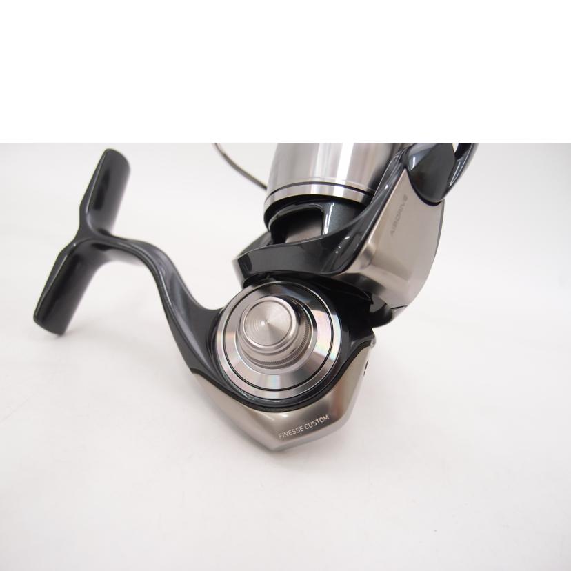 DAIWA ダイワ/24セルテート　FC　LT2000S－P/00061171//Aランク/69