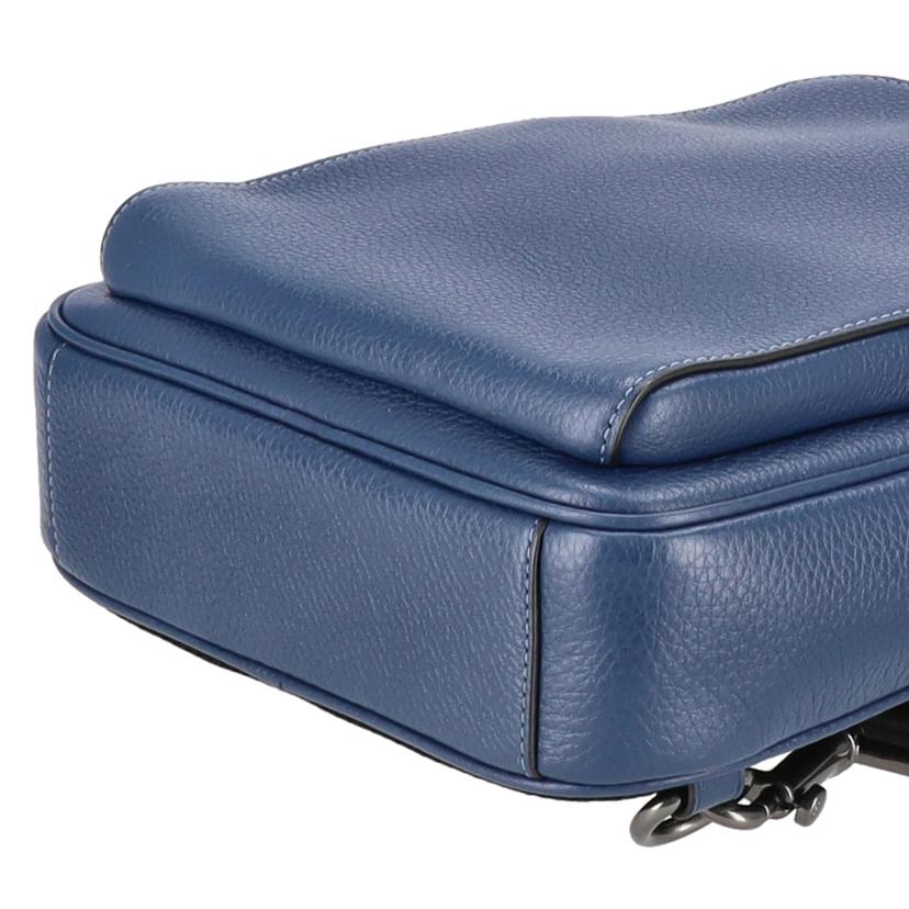 COACH COACH/レザーボディバッグ/M2421-CY833//Aランク/70