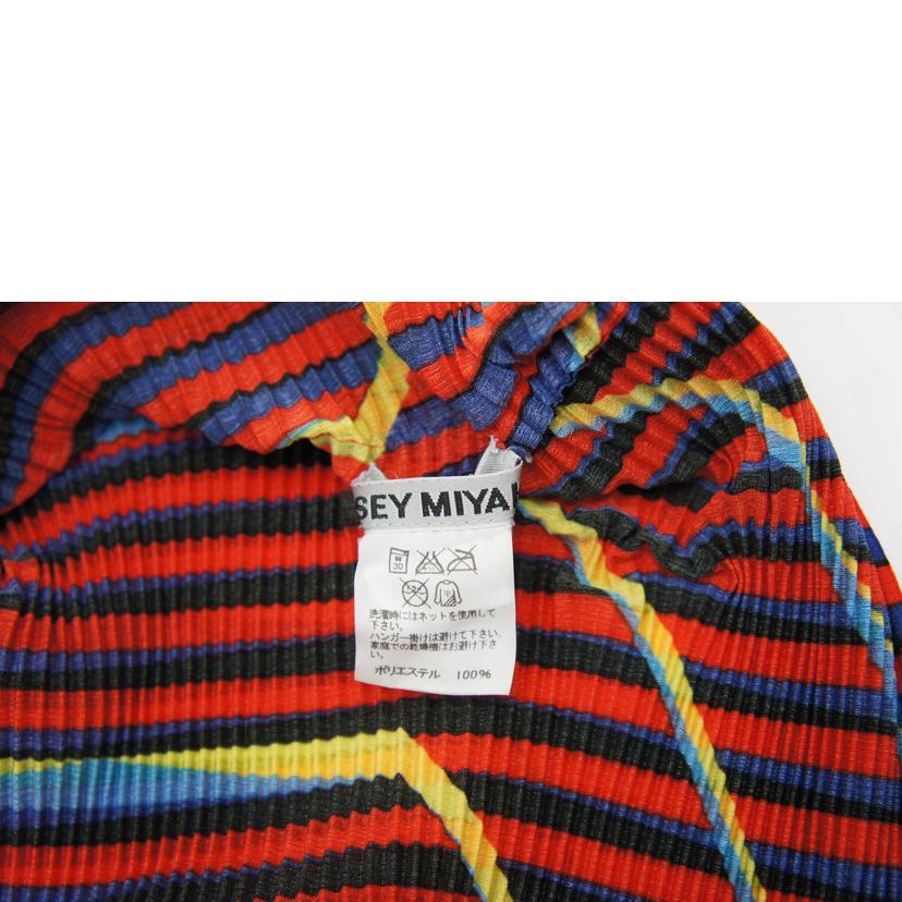 ISSEY MIYAKE イッセイミヤケ/プリーツカットソー/レッド/IM64FJ651//ｻｲｽﾞ:2/Aランク/91