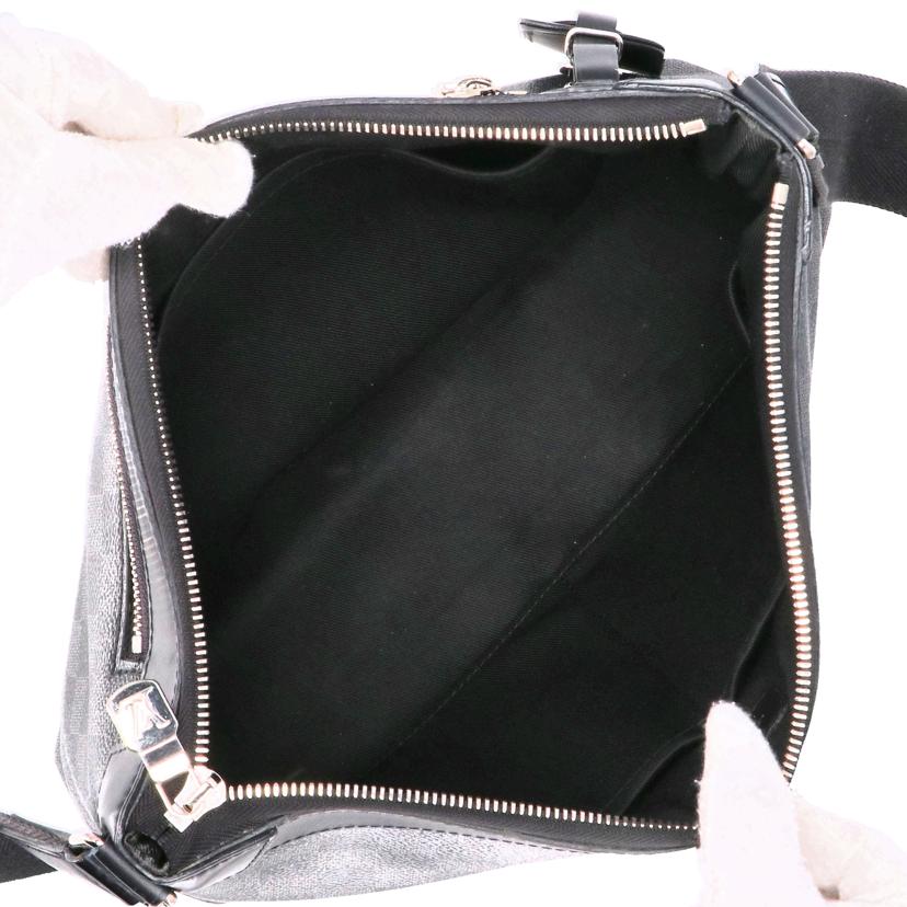 LOUIS VUITTON/ミックPM NM/ダミエ・グラフィット/N40003//CA0***/BCランク/25