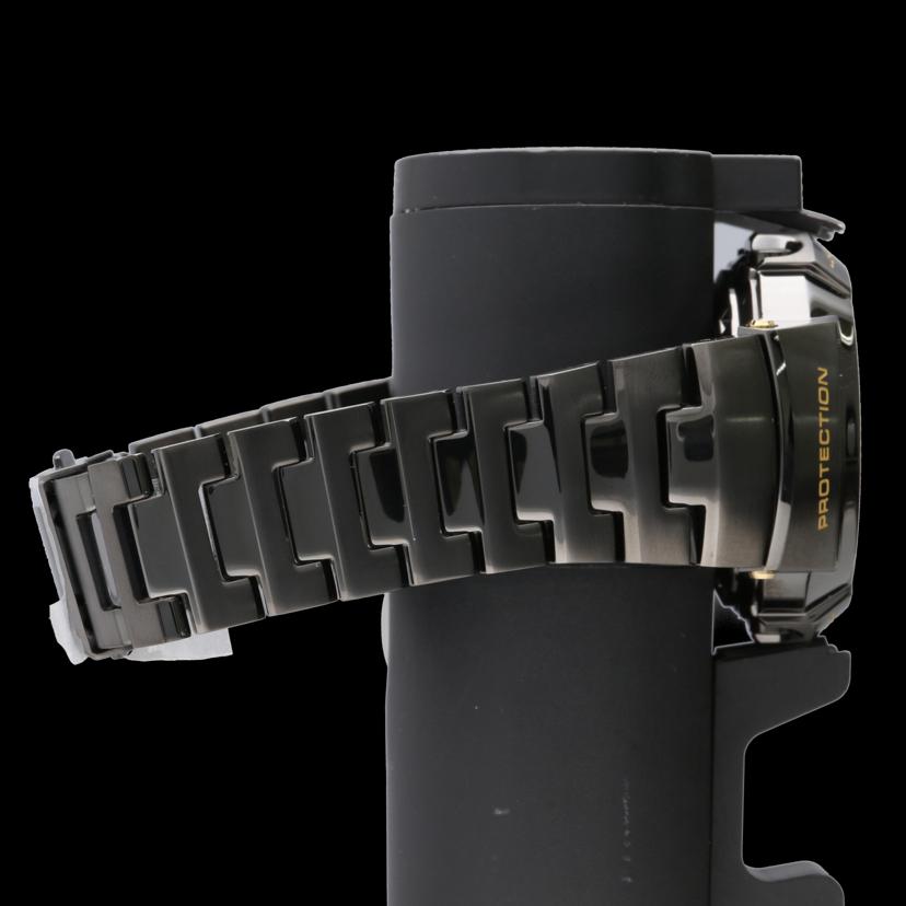 CASIO カシオ/G－SHOCK／フルメタル・PORTERコラボ／電波ソーラー/AWM-500GC-1AJR//201*****/SAランク/75