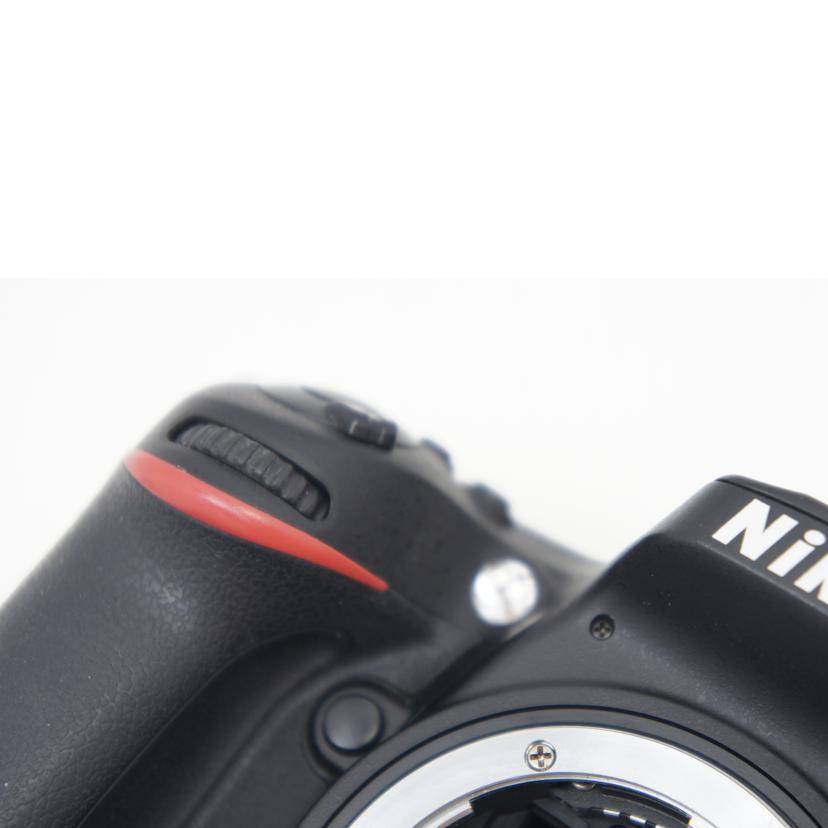 Nikon ニコン/デジタル一眼／D7200／MB－D15セット/D7200/MB-D15ｾｯﾄ//2011159/Bランク/75