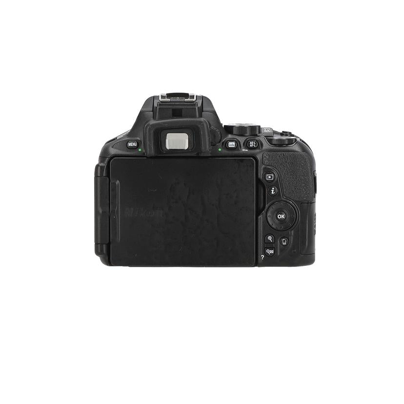 NIKON ニコン/デジタル一眼レフカメラ/D5600Wｽﾞｰﾑｷｯﾄ//2174369/Aランク/78