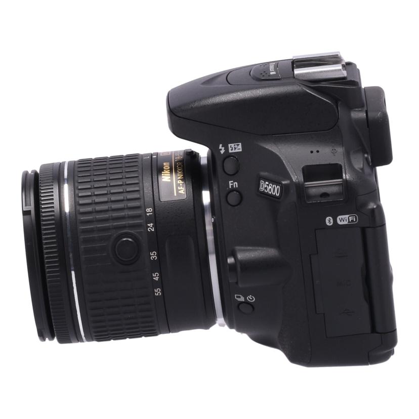 Nikon ニコン　/デジタル一眼　ダブルズームキット/D5600 ﾀﾞﾌﾞﾙｽﾞｰﾑｷｯﾄ//2006010/Bランク/69
