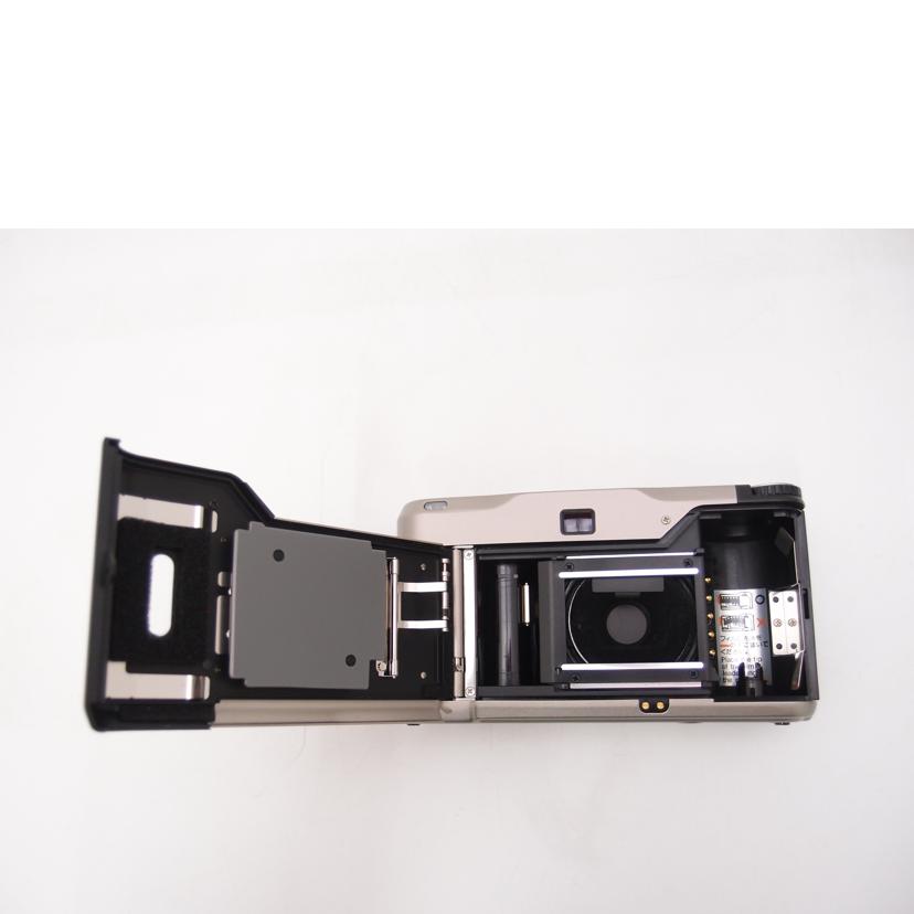 CONTAX コンタックス　/高級コンパクトフィルムカメラ/CONTAX T2 ﾁﾀﾝｼﾙﾊﾞｰ //169779/Bランク/69