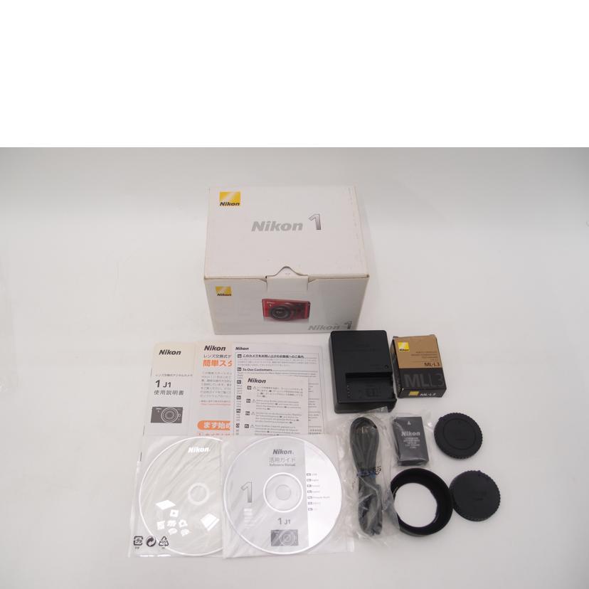 Nikon ニコン　/ミラーレス一眼　レンズキット　/Nikon1 J1 ﾚﾝｽﾞｷｯﾄ//25003991/ABランク/69