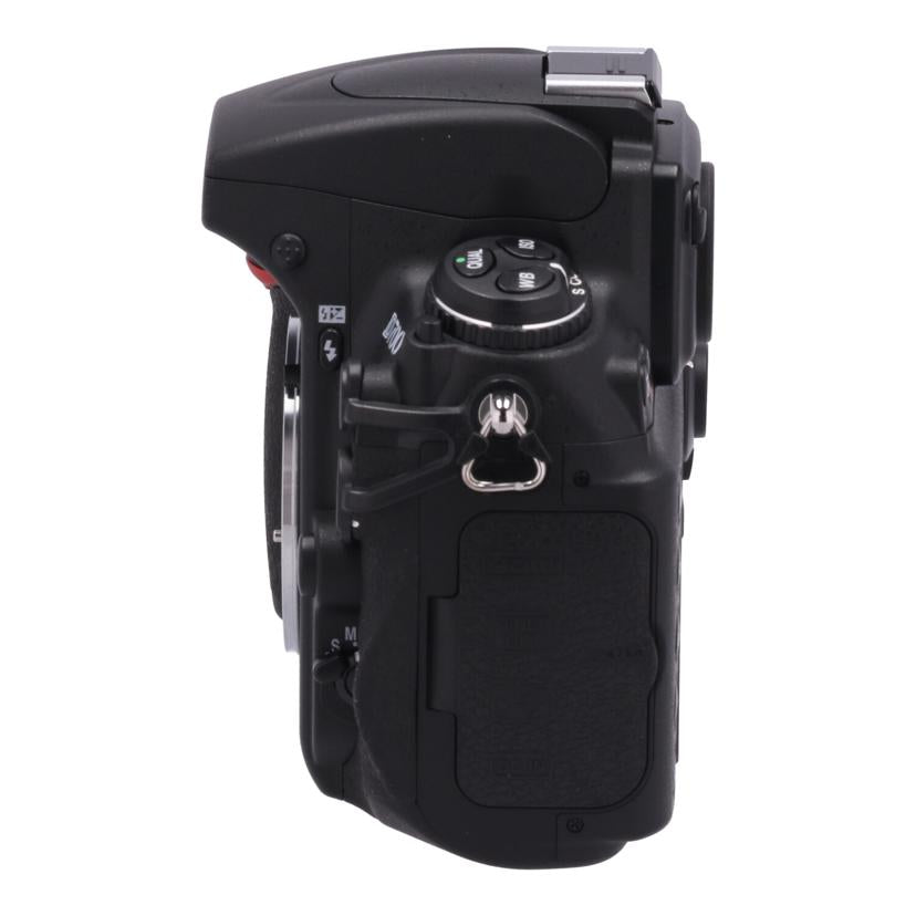 Nikon ニコン　/デジタル一眼　ボディ/D700 ﾎﾞﾃﾞｨ//2244863/Bランク/62