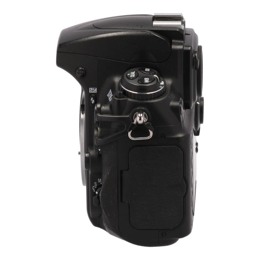 Ｎｉｋｏｎ ニコン/デジタル一眼ボディ／Ｄ７００/D700 ﾎﾞﾃﾞｨ//2266010/Bランク/77