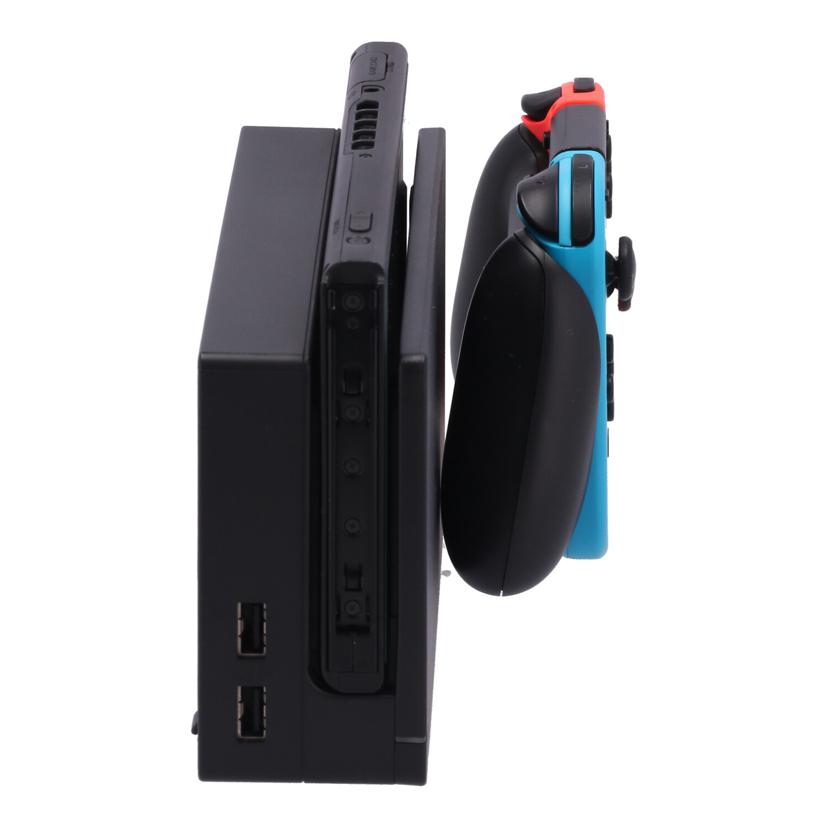 Nintendo 任天堂 ニンテンドー　/Nintendo　Switch　本体/HAD-S-KABAA//XKJ70057895744/Bランク/71