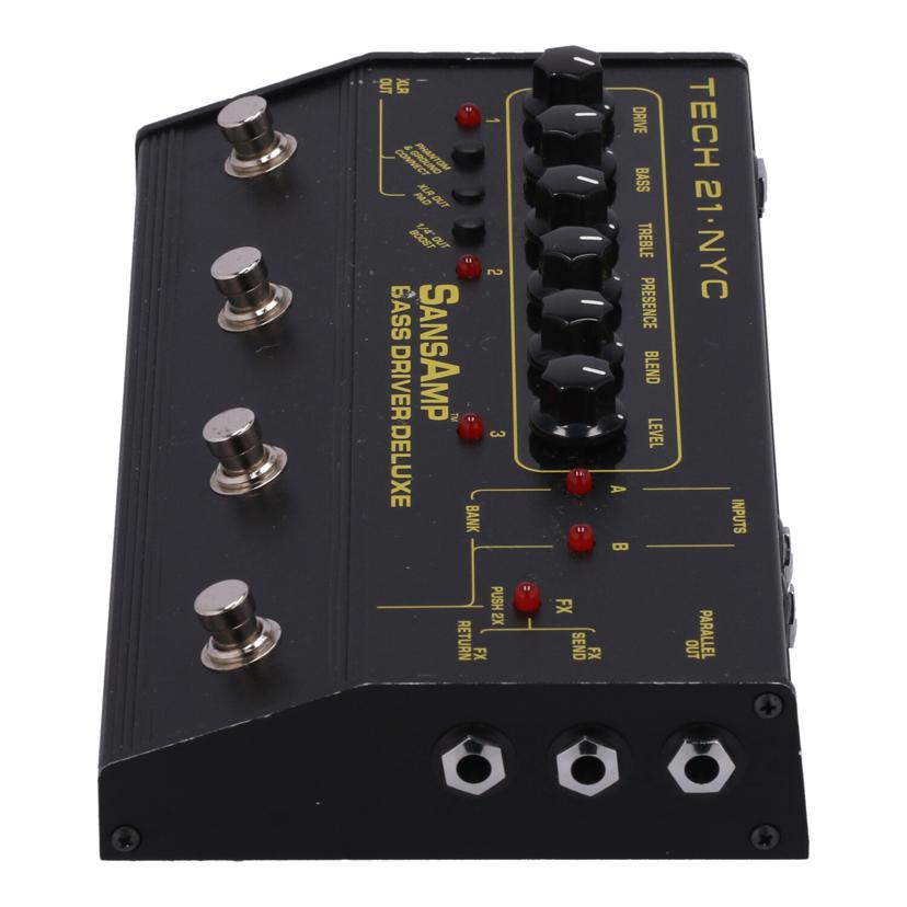 TECH21 テック21　/ベース用プリアンプ・DI／SansAmp/BASS DRIVER DELUXE//375250/Bランク/69