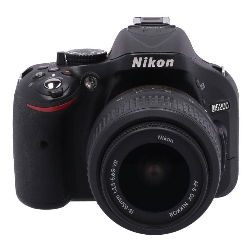 Nikon ニコン　/デジタル一眼　ダブルズームキット／D5200/D5200 ﾀﾞﾌﾞﾙｽﾞｰﾑｷｯﾄ//2073513/Bランク/18