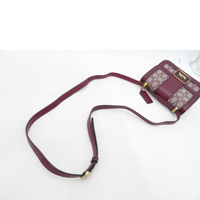 COACH/シグネチャーアリーショルダー／ボルドー/C3760//B21**/Aランク/69