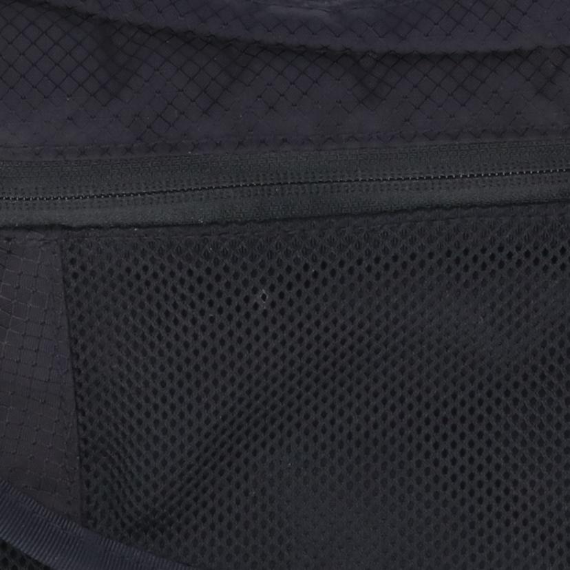 Supream シュプリーム/22SSスモールメッセンジャーバッグ//ABランク/09