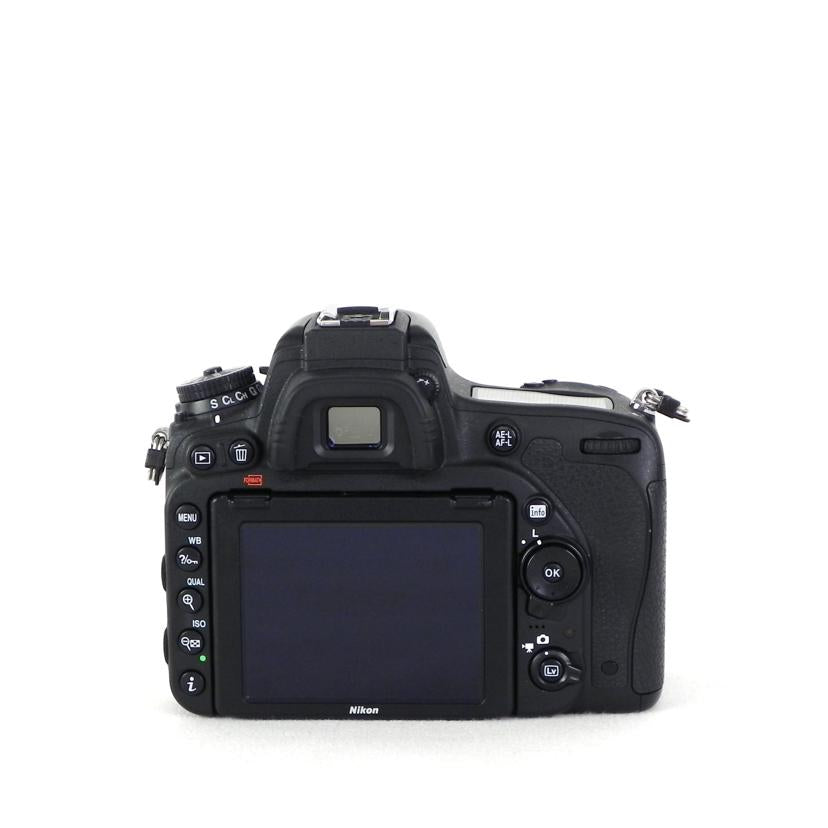 Nikon ニコン/デジタル一眼レフカメラ ボディ/D750//2076125/Bランク/81