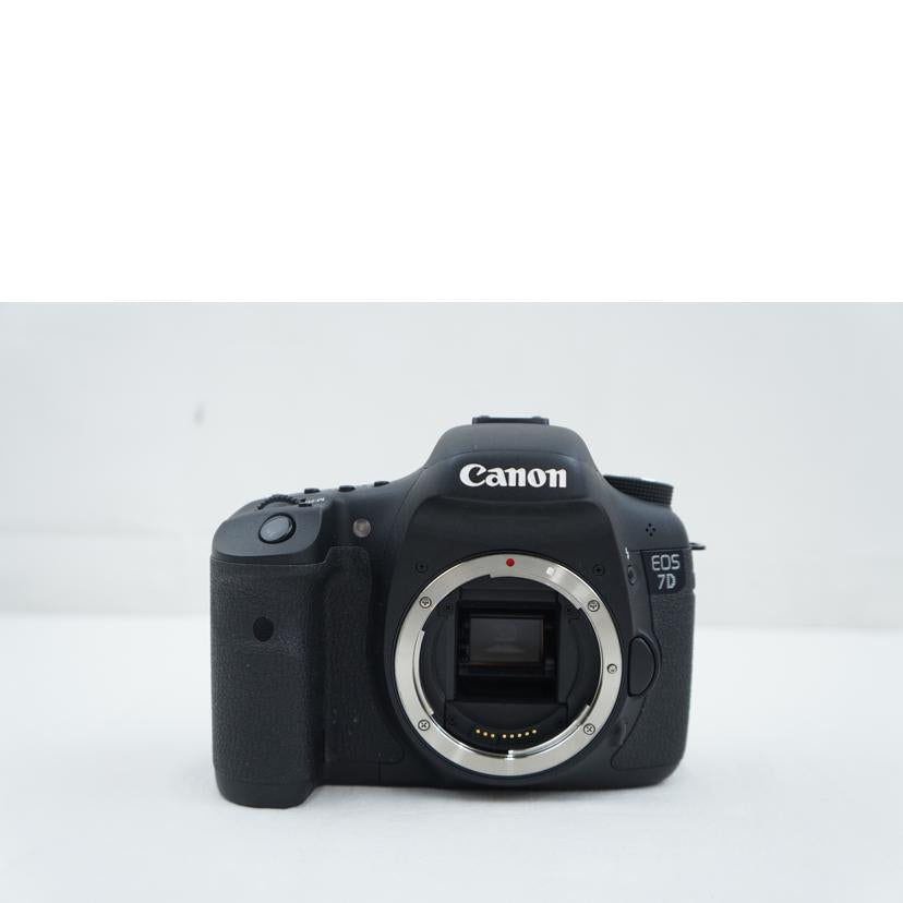 CANON キヤノン/デジタル一眼レンズキット／7D／18－200/EOS 7D 18-200mmﾚﾝｽﾞｷｯﾄ//0561706618/ABランク/67