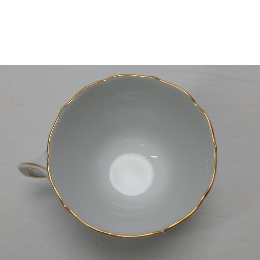 Meissen マイセン/ベーシックフラワー　ブーケエンボス　カップ＆ソーサー//ABランク/52