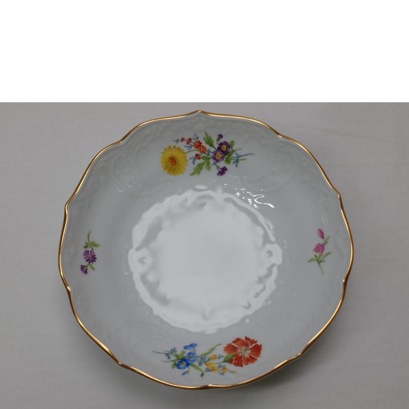 Meissen マイセン/ベーシックフラワー　ブーケエンボス　カップ＆ソーサー//ABランク/52