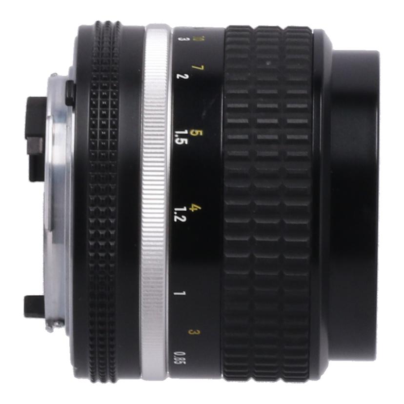 Nikon ニコン/交換レンズ／85mm/AI-S Nikkor 85mm F2//300033/BCランク/24
