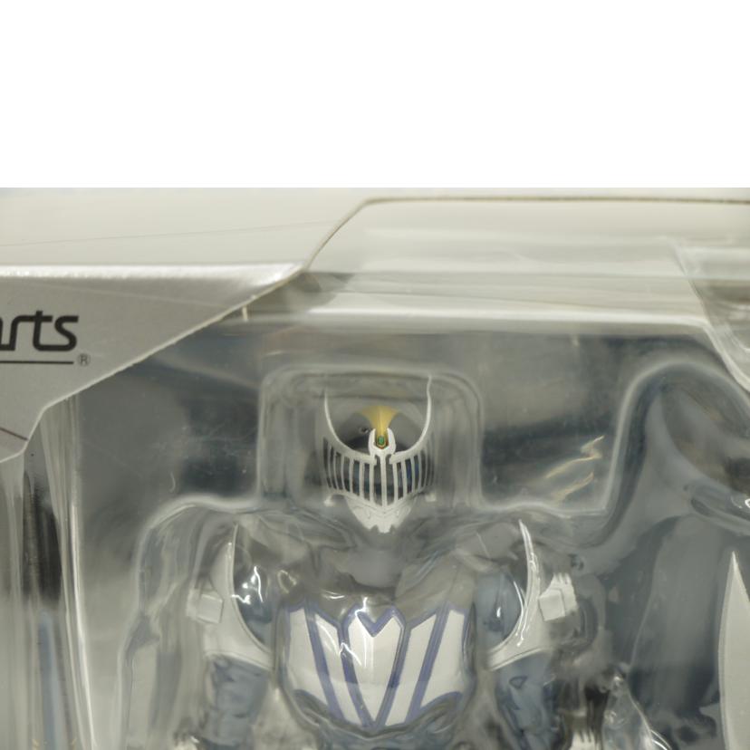 BANDAI バンダイ/仮面ライダーナイト＆ダークウイング　「仮面ライダー龍騎」フィギュア/S.H.Figuarts//Sランク/69