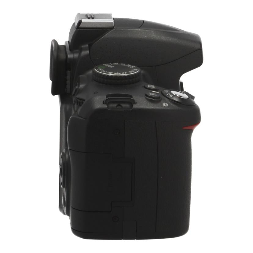 Nikon ニコン　/デジタル一眼　ボディ/D3000 ﾎﾞﾃﾞｨ//2095195/Bランク/62